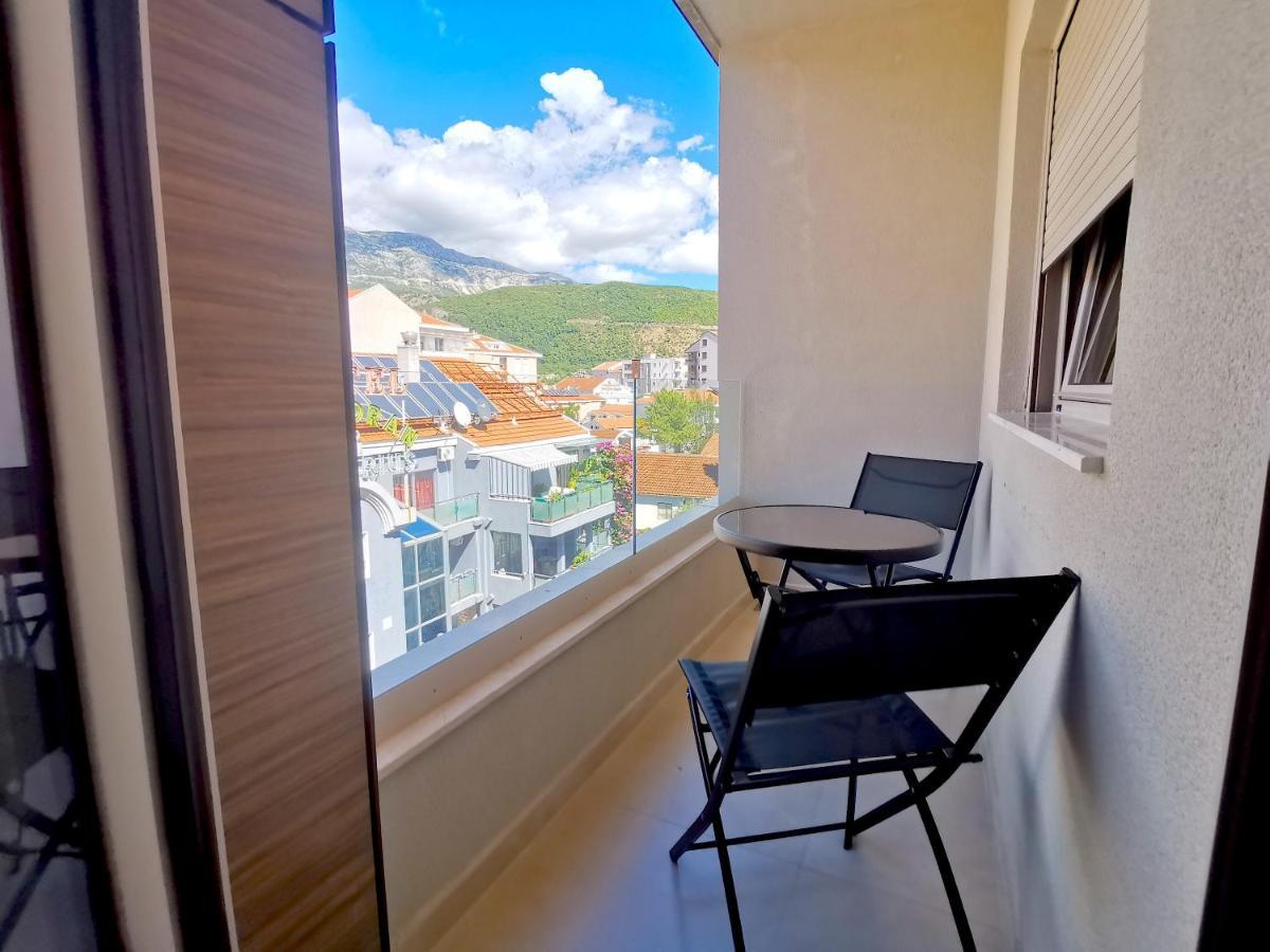 Apartments Lora Zmajeva, 7 Budva Exterior foto
