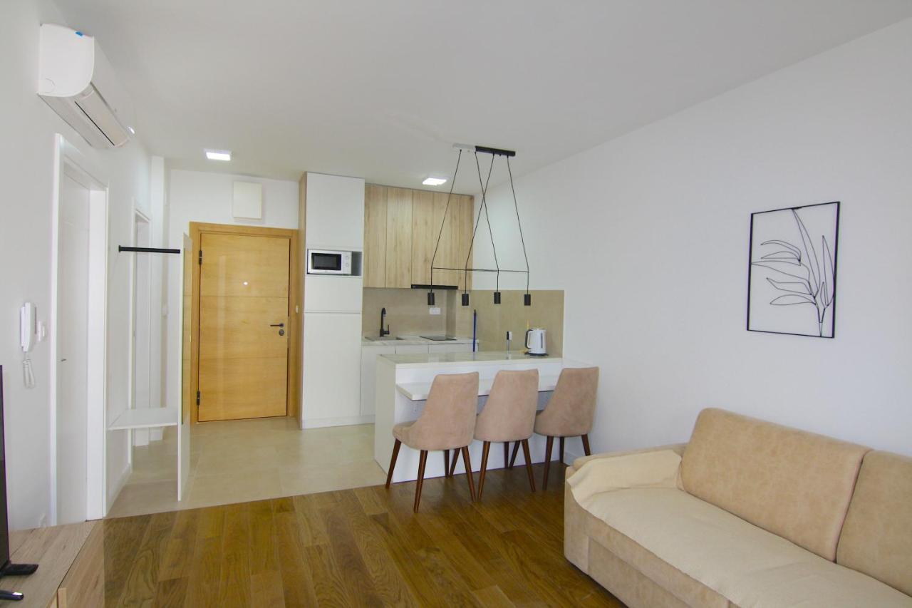 Apartments Lora Zmajeva, 7 Budva Exterior foto
