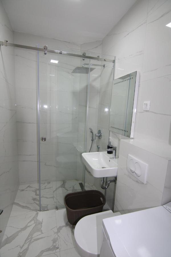 Apartments Lora Zmajeva, 7 Budva Exterior foto