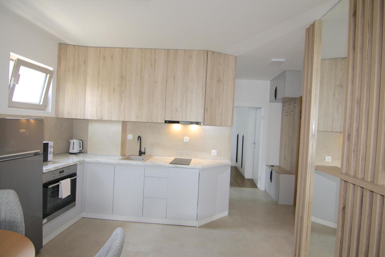 Apartments Lora Zmajeva, 7 Budva Exterior foto
