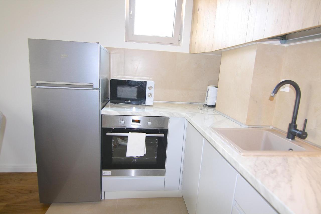 Apartments Lora Zmajeva, 7 Budva Exterior foto