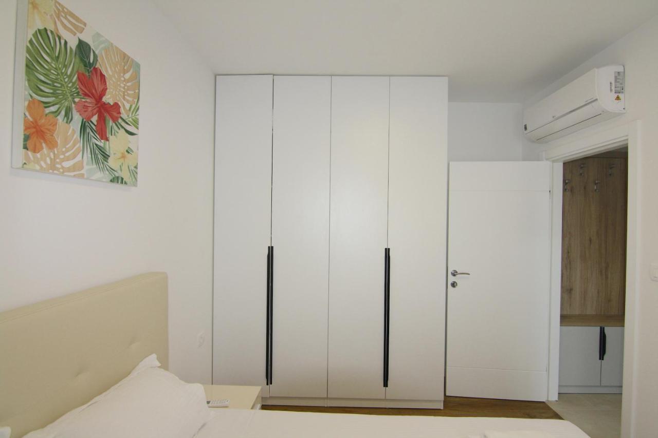Apartments Lora Zmajeva, 7 Budva Exterior foto