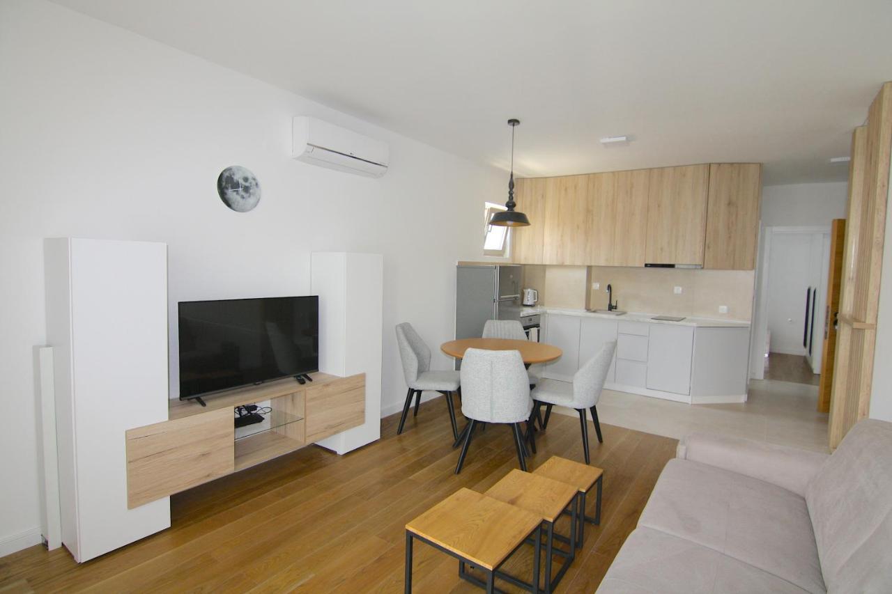 Apartments Lora Zmajeva, 7 Budva Exterior foto