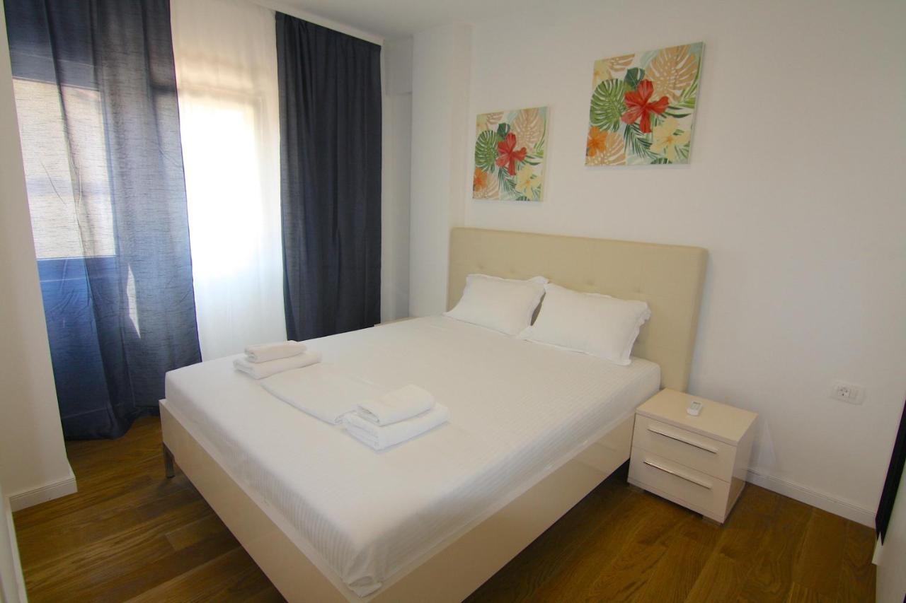 Apartments Lora Zmajeva, 7 Budva Exterior foto